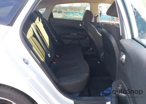 2019 Kia Optima Lx z USA, uszkodzony, nr VIN 5XXGT4L30KG351463